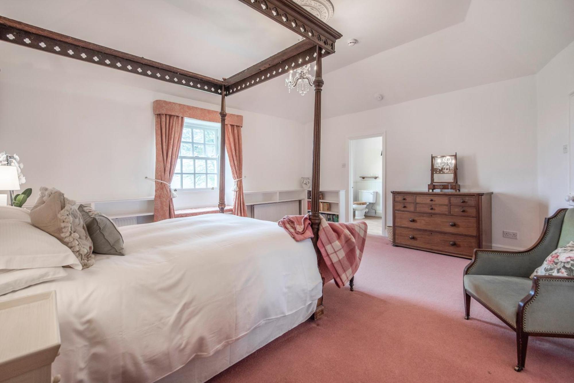 Emmetts On Exmoor - A West Country Experience * Simonsbath